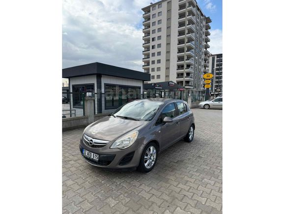 Sahibinden OTOMATİK Opel Corsa 1.2 Twinport Essentia 2012 Model  115000 km