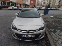 Memurdan Opel Astra 1.4 Turbo Edition Plus