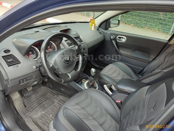 SAHİBİNDEN TEMİZE MEGANE 2 DEĞİŞENSİZ DOLU PAKET