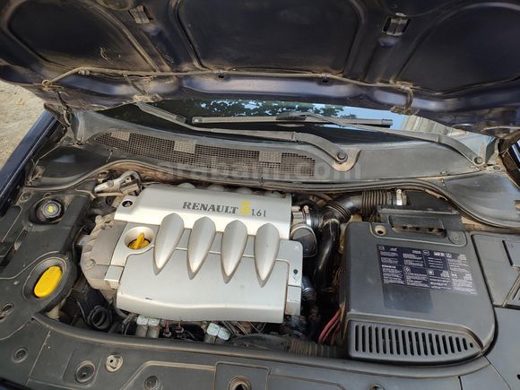 SAHİBİNDEN TEMİZE MEGANE 2 DEĞİŞENSİZ DOLU PAKET
