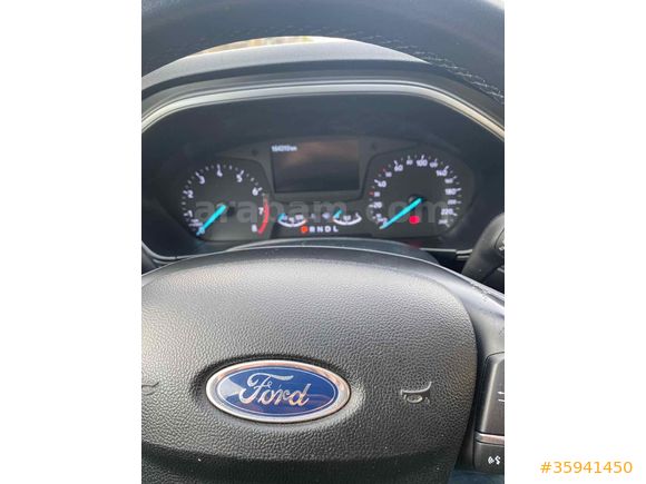 Sahibinden Ford Focus 1.5 Ti-VCT Titanium 2021 Model 