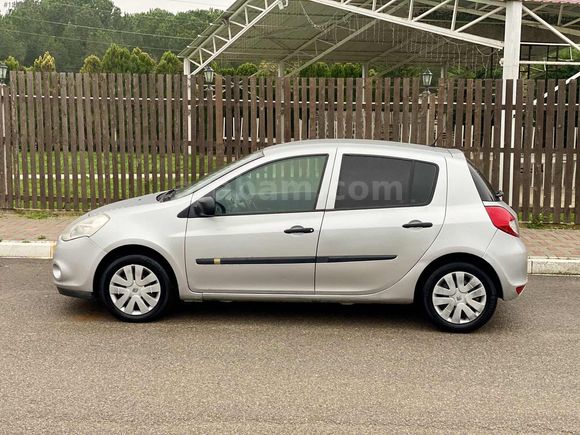 2012 CLİO3 1.5DCİ 163.000 KM DE