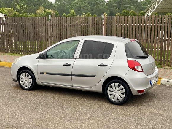 2012 CLİO3 1.5DCİ 163.000 KM DE