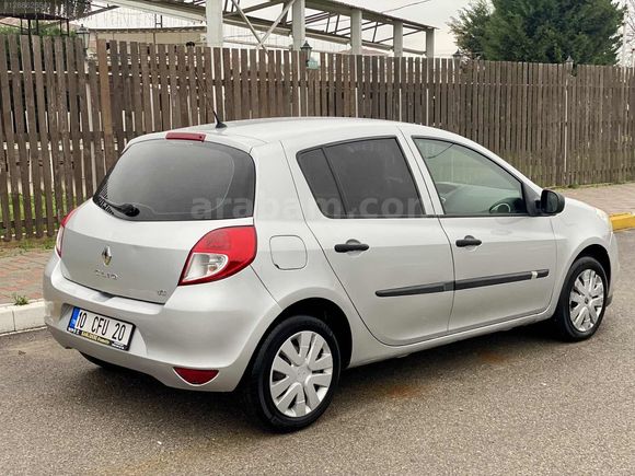 2012 CLİO3 1.5DCİ 163.000 KM DE