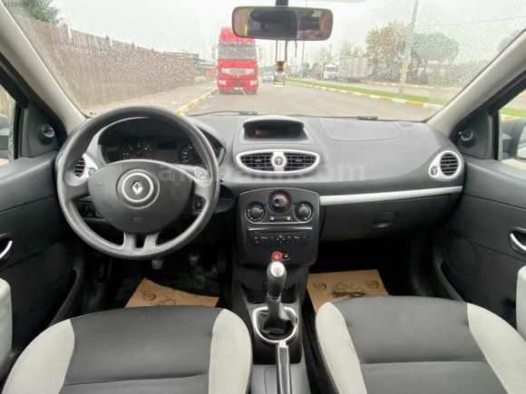 2012 CLİO3 1.5DCİ 163.000 KM DE