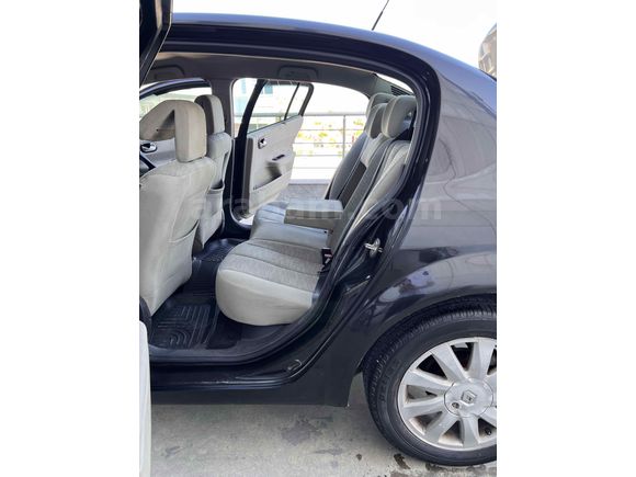 SON FİYAT... Megane 2 Expression Plus temiz.