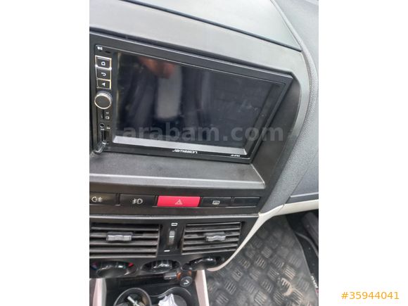 Fiat Albea Sole 1.4 Fire Premio 2011 Model