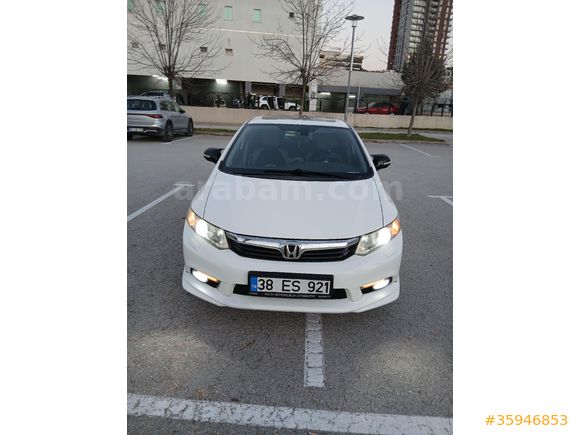 40.yıl özel seri Honda Civic 1.6 i-VTEC ECO Elegance 2012