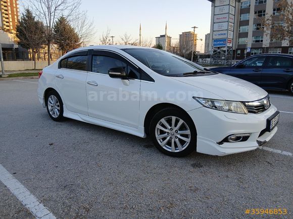 40.yıl özel seri Honda Civic 1.6 i-VTEC ECO Elegance 2012