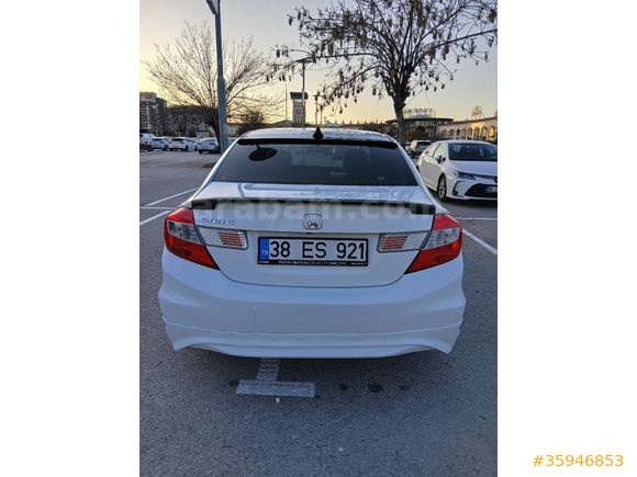 40.yıl özel seri Honda Civic 1.6 i-VTEC ECO Elegance 2012