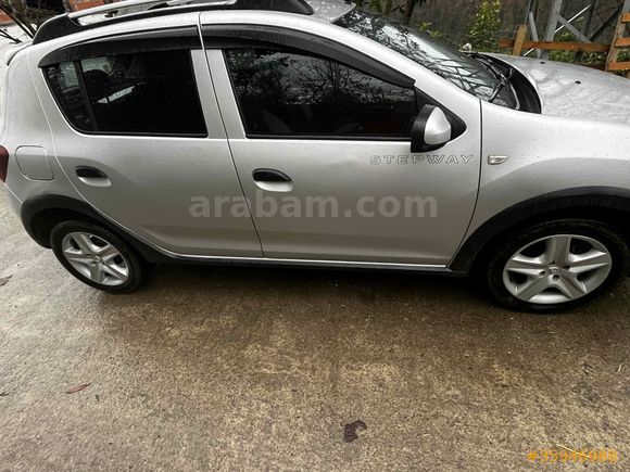 Sahibinden Dacia Sandero 1.5 dCi Stepway 2016 Model 