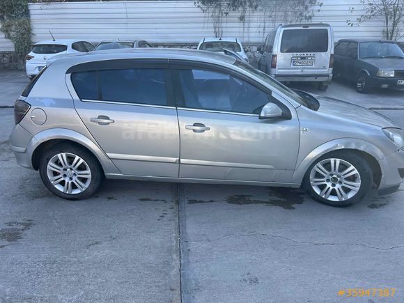  Memurdan acil satılık otomatik Opel Astra 1.3 CDTI Cosmo 2008 Model 