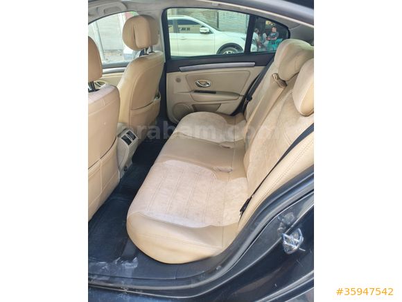 Sahibinden Renault Laguna 1.5 dCi Executive 2010 Model