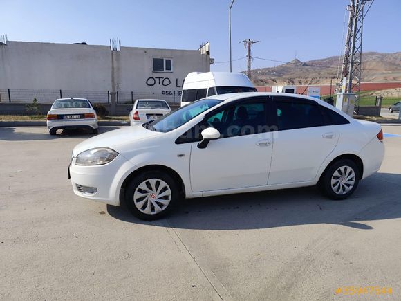 Sahibinden Fiat Linea 1.3 Multijet Active Plus 2014 Model  292.000 km Beyaz