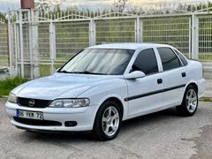 Galeriden Opel Vectra 1.6 GL 1997 Model Kocaeli