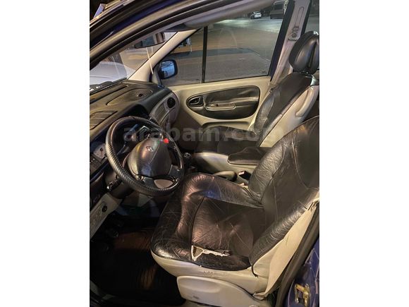 Sahibinden Renault Scenic RX4 2.0 2004 Model 