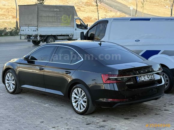 Sahibinden Skoda SuperB 1.5 TSI Prestige 2022 Model 