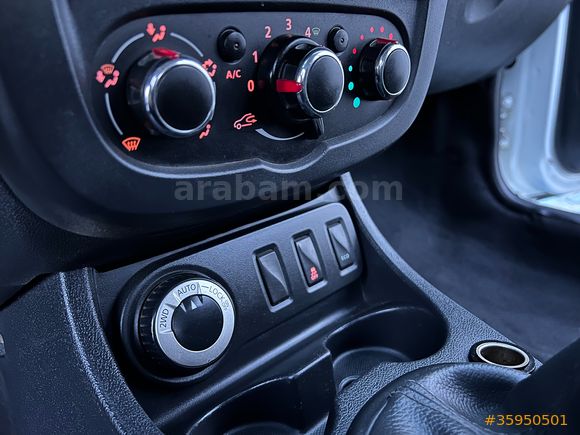 AKTİF den 2015 DACIA DUSTER 1.5 DCI 4X4 110HP 6 VİTES BAKIMLI...