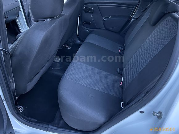 AKTİF den 2015 DACIA DUSTER 1.5 DCI 4X4 110HP 6 VİTES BAKIMLI...