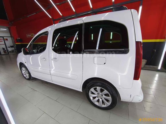 Sahibinden Peugeot Partner 1.6 HDI Zenith 2016 Model  325.000 km Beyaz