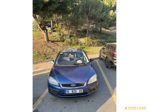 Sahibinden Ford Focus 1.6 TDCi Ghia 2007 Model  270.000 km Mavi