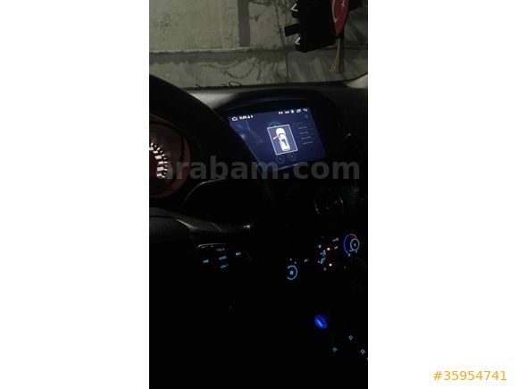 Sahibinden Ford Focus 1.5 TDCi Trend X 2018 Model  
 Beyaz