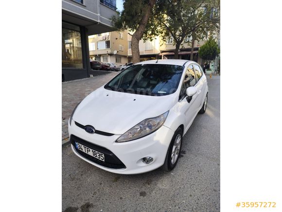 Sahibinden Ford Fiesta 1.4 TDCi Titanium X 2012 Model