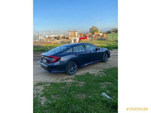 Sahibinden Honda Civic 1.6 i-VTEC Elegance 2021 Model 