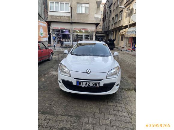 Sahibinden Renault Megane 1.5 dCi Expression 2011 Model 