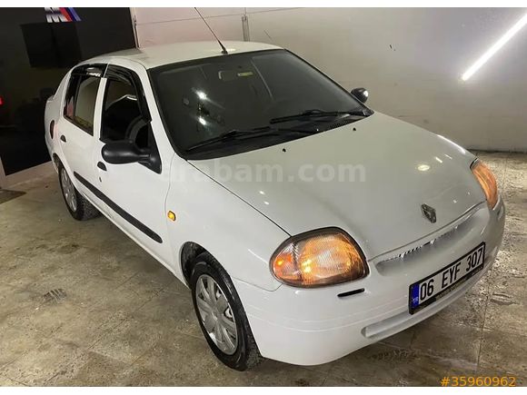Sahibinden Renault Clio 1.4 RNA 2000 Model 