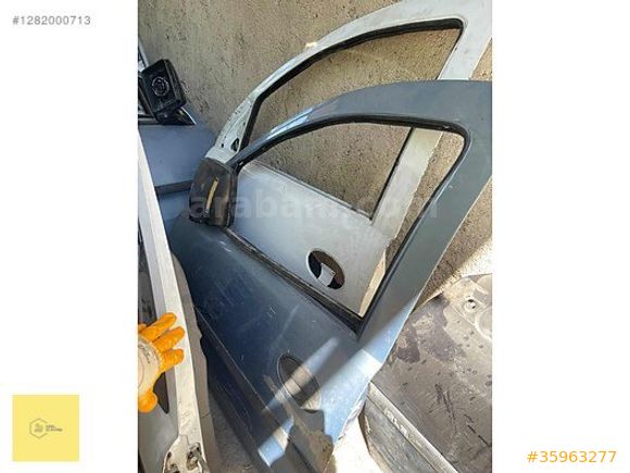 COMBO C SOL ÖN KAPI BOŞ