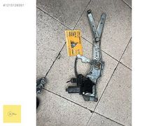 OPEL ASTRA F ÖN SOL CAM KRİKOSU GM ÇIKMA