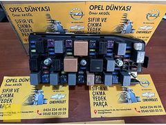 CHEVROLET CAPTİVA 2006-2011 SİGORTA KUTUSU GM PA66TD30