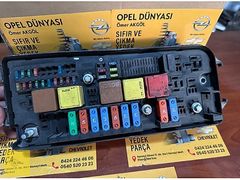 OPEL VECTRA C 1.9DTİ SİGORTA KUTUSU GM 13170899