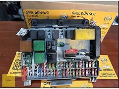 OPEL VECTRA B SİGORTA TABLASI GM 09152787