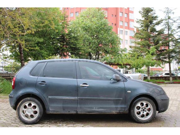MEMURDAN TEMİZ BAKIMLI 1.4 YAKIT CİMRİSİ POLO