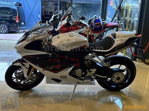 F4 1000 RR KOLEKSİYON MAKİNE HATASIZ 4 bin km de