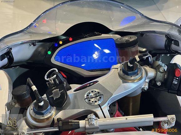 F4 1000 RR KOLEKSİYON MAKİNE HATASIZ 4 bin km de
