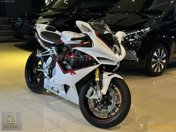 F4 1000 RR KOLEKSİYON MAKİNE HATASIZ 4 bin km de