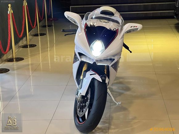 F4 1000 RR KOLEKSİYON MAKİNE HATASIZ 4 bin km de