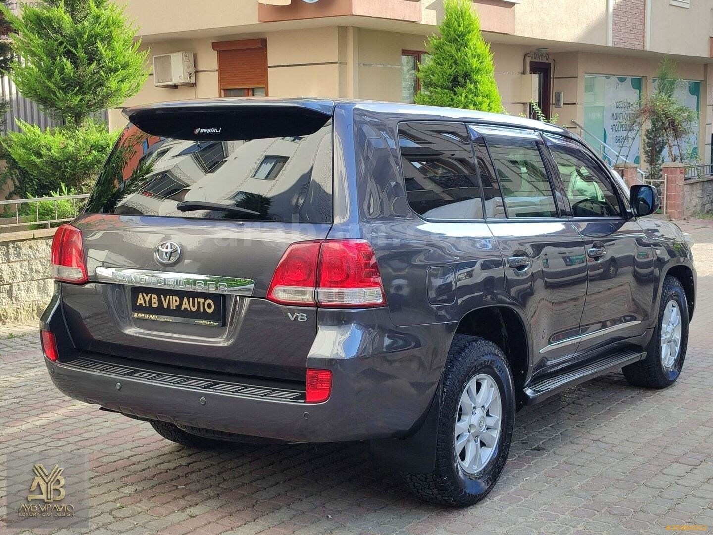 AYB VİP'DEN 2009 TOYOTA LAND CRUİSER 4.5 D-4D V8 7 KİŞİLİK BAYİ 5