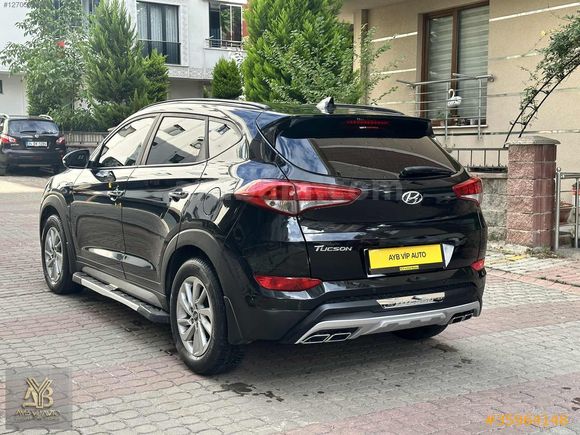HYUNDAİ TUCSON PANORAMİK CAM TAVAN