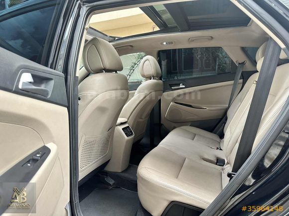 HYUNDAİ TUCSON PANORAMİK CAM TAVAN
