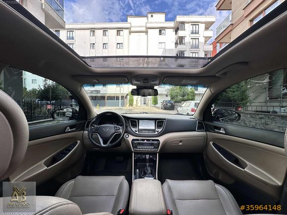HYUNDAİ TUCSON PANORAMİK CAM TAVAN