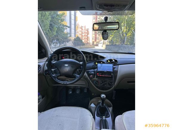 Sahibinden Ford Focus 1.6 Ghia 2000 Model 
