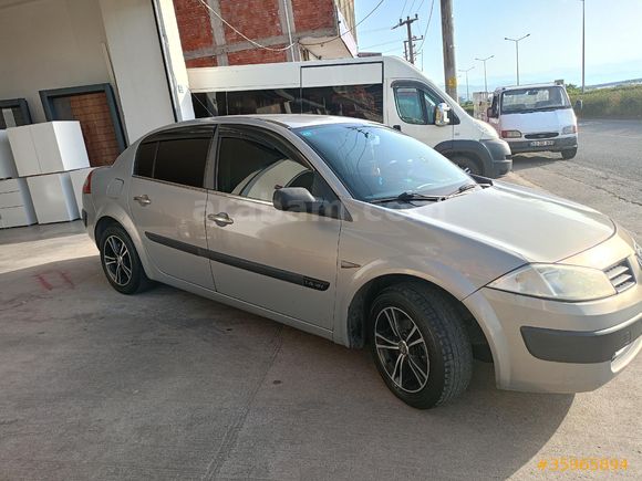 Sahibinden Renault Megane 1.4  16valf  2004 Model