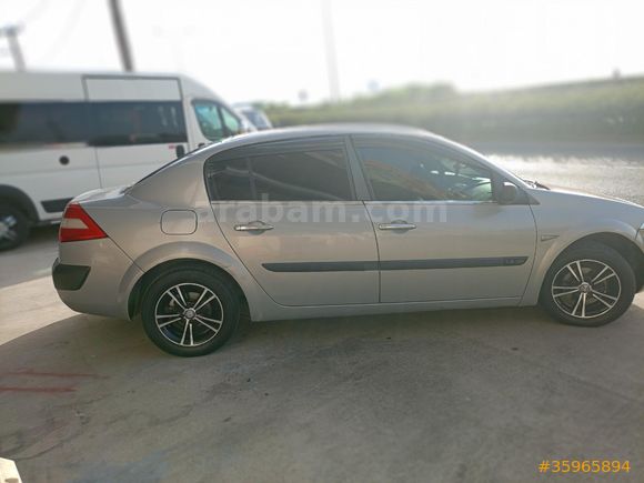 Sahibinden Renault Megane 1.4  16valf  2004 Model