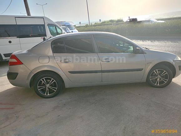 Sahibinden Renault Megane 1.4  16valf  2004 Model
