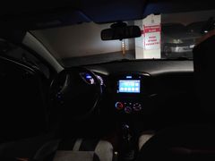 Sahibinden Hyundai Accent Era 1.4 Team 2010 Model  265.000 km Gri
