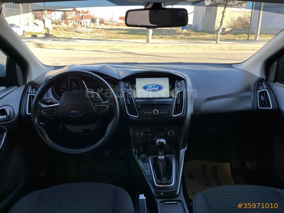 Galeriden Ford Focus 1.6 TDCi Titanium 2016 Model Eskişehir